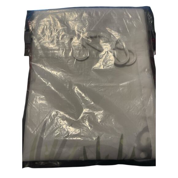 CHRISTMAS SHOWER CURTAIN WITH HOLLY AND CHRISTMAS BALLS - Picture 1 of 4